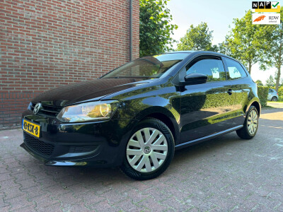Volkswagen-Polo-0