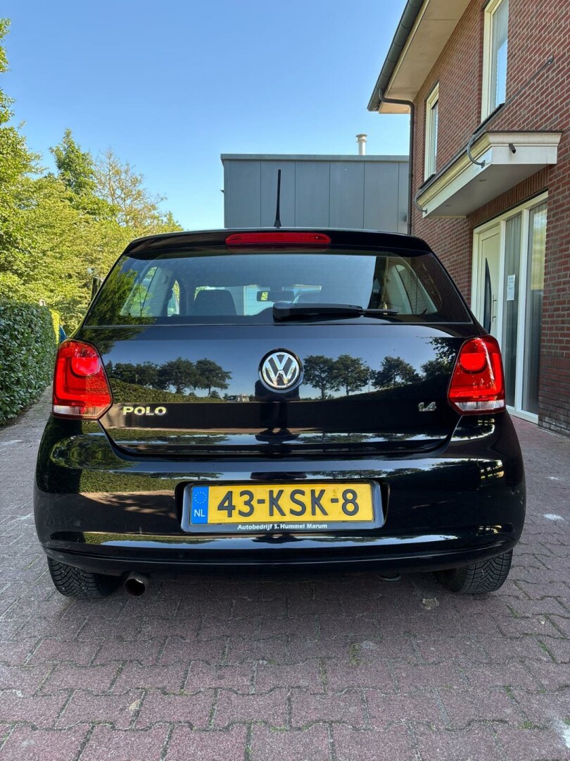 Volkswagen-Polo-9